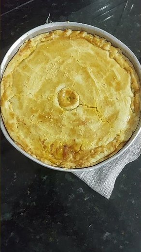 torta de frango massa podre.