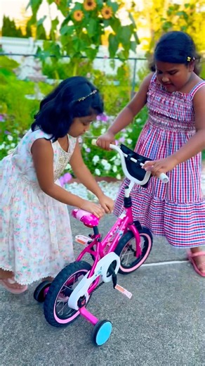 Big Sister Realized Her Mistake and Gave Her Little Sister the Bicycle 🚲❤️