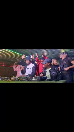 Winter Robot Party went like.....