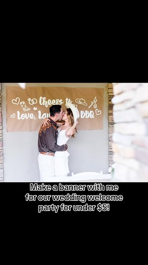 If you’re a teacher you can easily make a banner like this for any party! #diybride #craftyhacks #teacher