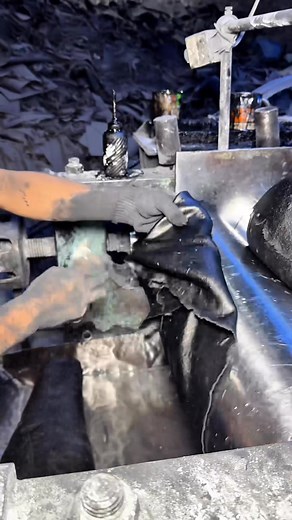 444K views · 2K reactions | Rubber Oil Seal Production Line – Amazing Car Part Technology!” #oilseal #manufacturing #industrialmanufacturing #rubber #automotiveparts #machinery #leak #factoryproduction #rubber #manufacturingprocess | A2Z Making | Facebook