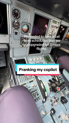 Hilarious Prank on Airline Copilot