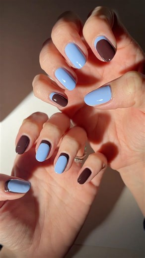 Simple 2 tone nail art 🩵🤎 #nailinspo #nailart #diynails