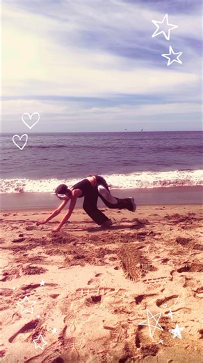 do you do quadrobics? #therian #quadrobics #beach #aesthetic #nature #furry #otherheart #therianmask