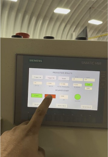 Lógicas de SCL en HMI SIMATIC para Robótica