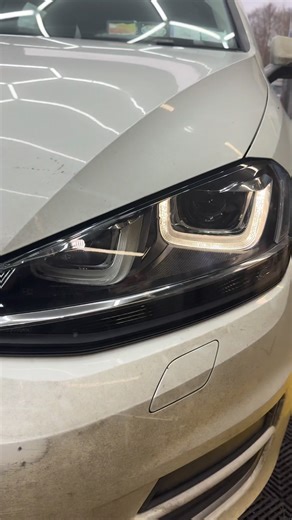 Before ❌ / After ✅ Headlight lens replacement on a VW Golf MK7 💡 The difference is clearly visible 👀 | Headlights Kings Garage