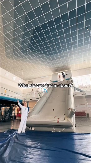 982K views · 31K reactions | I always dreamed about becoming a cabin crew or a flight attendant someday ✈️♥️ #reelsviralシ #fbreelsfypシ゚viral #viralreels #fbreels #fbreelsvideo #reelsfypシ #cabincrew #OMG #love #aviation #flightattendant Become a Flight Attendant in the Philippines Future Filipino Aspirants Page | Future Flight Attendant Dream to Travel by Joanna April Aspiring Cabin Crew | Facebook