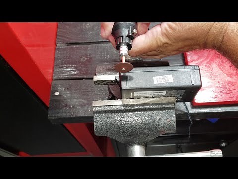 How to Open a Sealed AC Adapter/Charger without Damaging. Cómo abrir adaptador sellado sin romperlo.