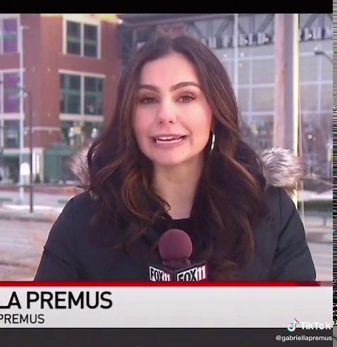 You have to document when you’re live & the wind isn’t blowing your hair in your mouth for once 🤩 #news #newsanchor