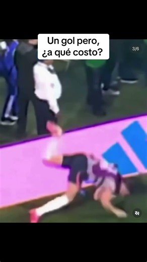 HENDERSON SE ROMPE UN BRAZO EN LA CELEBRACION DEL GOL DE INGLATERRA. 🇲🇽vs 🏴󠁧󠁢󠁥󠁮󠁧󠁿