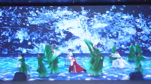 On January 17, the IWUF Sponsorship Plaque Awarding and Contract Signing Ceremony was successfully held in Beijing, China. Under the theme "Shared Vision, Shared Success," the event reviewed the development journey and achievements of IWUF since its establishment 35 years ago, recognized outstanding global partners and suppliers, and signed global sponsorship agreements for the term 2026-2029 term.This collective effort outlines a new blueprint for the global development of wushu. The IWUF also 