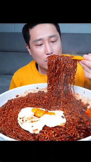 Korean Jajangmyeon: Chewy Noodles with Soybean Paste