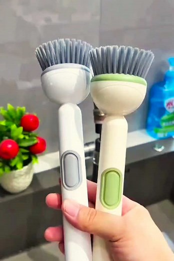 Revolutionary 360° Spinning Dish Brush with Soap Dispenser