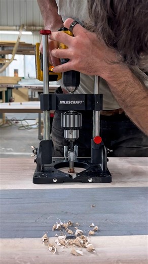 The proper way to do threaded inserts! Simple, robust and reliable! 💪 #DrillJig #WoodworkingReels