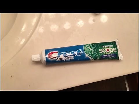 Crest Complete Whitening + Scope Toothpaste Review