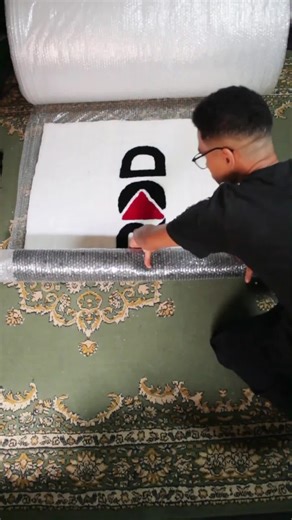 Bubble Wrap Unrolling and Cutting Process