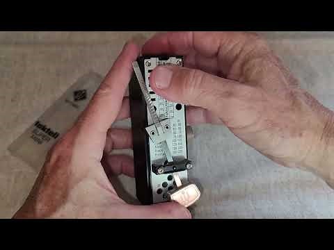 Wittner Mini Metronome Review - COMPACT And EASY Wind And Set