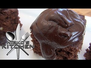 CHOCOLATE CAKE (10 minute recipe)