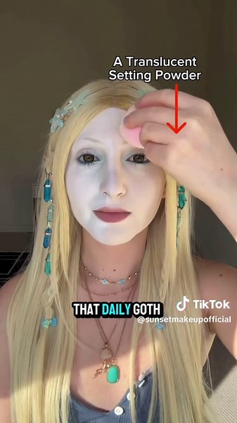 Sunset Makeup Tutorial with White Setting Powder