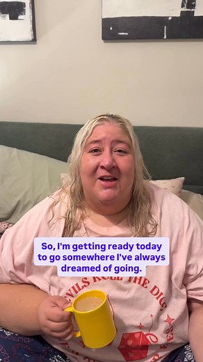 Zootopia reel Still crying. Still screaming. Still not over this 🥹This weekend one of my dreams came true. I was invited to Walt Disney Animation Studios for an early screening of Zootopia 2, and I swear I’m still floating somewhere above the clouds. Walking through around the buildings where so much magic is created, watching the film in such a historic theater, the gift shop, the spaces where stories come to life… it was magical in every possible way.The movie was incredible (I cannot wait fo