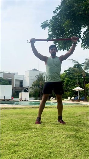 5-Minute Full Body Warm-Up (No Equipment)