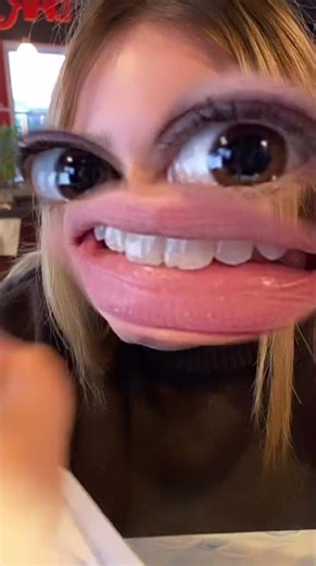 Nouvelle recrue qui fait peur aux clients... 😅