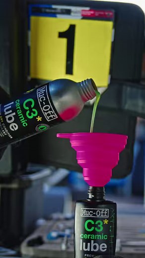 5.9K views · 70 reactions | Trusted by our top riders!Our C3 Ceramic Dry Lube is a premium bike chain lubricant that creates a ceramic coating for the ultimate chain performance in dry weather conditions.SOME HIGHLIGHTS: Specifically formulated to excel over long distances in dry and dusty conditions. Contains UV dye so that you can check to ensure maximum coverage. Ceramic coating provides increased drive chain protection #mucoff #dry #lube #performance #ceramic | Muc-Off | Facebook