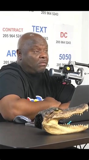 🔥 Comment “Vacant” to Start Your Training for FREE - If you want to get my ebook on how you can get started with wholesaling today, then click the link: https://flipman.net/ - It’s less than $3, so there’s no excuse not to download it right now. - | Flip Man