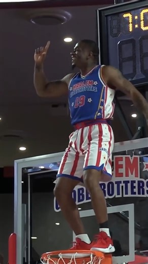 400K views · 6.2K reactions | 麗 | Harlem Globetrotters | Facebook