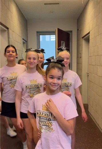 On wednesdays we wear pink 💅🏻👑