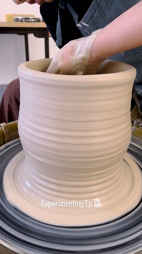 Experimenting Ep 18 Trying to throw 10 pounds of clay part 3 When I was throwing the second 10 pounds my phone died so Im not able to show how terrible that went. Both of these pots came out wayyy too thick at the walls so I eventually cut them and used the clay to throw a different pot #ceramics #ceramic #pottery #potterywheel #pottery #ceramicthrowing | Ena Chen