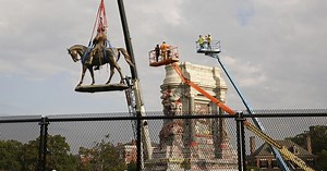 Virginia removes Robert E. Lee statue from capital