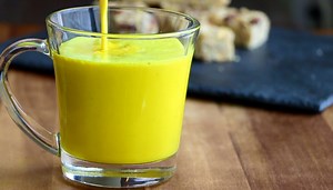 If you haven’t tried golden milk yet, you’re missing out! It’s a creamy Ayurvedic drink that’s filled to the brim with nutrients. I love drinking golden milk before bed because it aids relaxation and helps boost the immune system while sleeping. Recipe here:https://www.thebuddhistchef.com/recipe/golden-milk/ | The Buddhist Chef