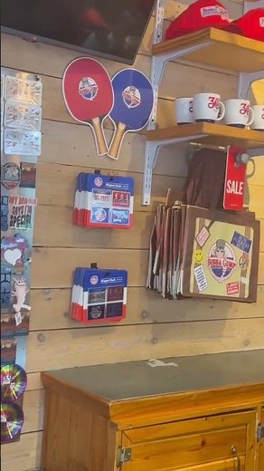 Eating at Bubba Gump Shrimp Co. 🍤 | Forrest Gump Restaurant Experience