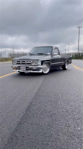 The “OG 87” Returns #steadyrollingarage #minitruck #20r/22r #hybrid #dailydriven