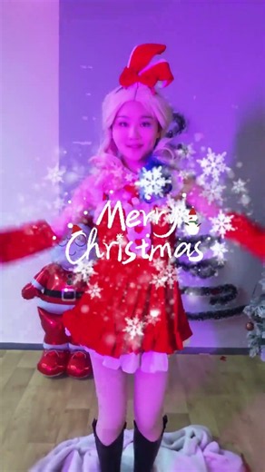 Do you like Harley Quinn's Christmas dance#Harley Quinn #joker
