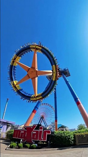 maXair (Cedar Point - Huss Giant Frisbee)