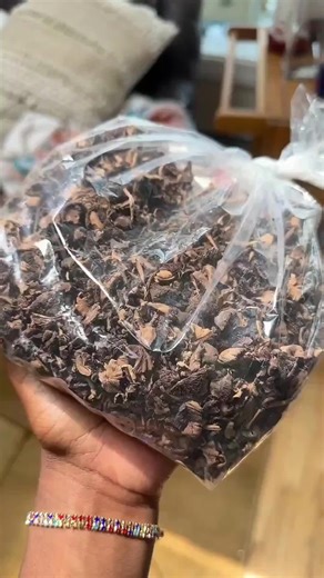 Djon djon is a sacred black mushroom indigenous to Ayiti. It grows only in our country, high in the mountain regions, nourished by mineral-rich soil and ancestral ecosystems. My family is from L'Artibonite, the agricultural heart of Haiti, where farming, midwifery, and herbal medicine are living traditions. As Taino descendants, our relationship with these mushrooms is ancestral and protected. Djon djon is rich in iron, antioxidants, and trace minerals, and has been traditionally used to build b