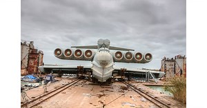 Soviet Lun-class ekranoplan ground-effect vehicle (PHOTOS VIDEO) :: Guns.com