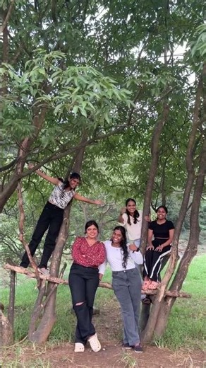 Mini Kashmir of Goa ⛰️#goa #kashmir #trekking #friends #rainyday #minivlog