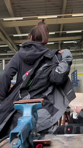 It's welding wednesday🔥! #kasparschulz #weld #welder #weldinggirl #weldtok #weldernation #weldart #weldinglife #viral #trend #fyp #girlpower #rehmwelding #welding #ausbildung #apprenticeship