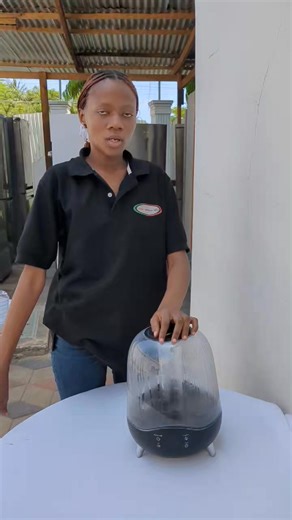 Bei 30000 Humidifier Hii inatumikaa kuleta harufu nzuri ndani...