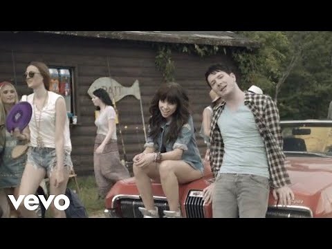 Owl City & Carly Rae Jepsen - Good Time (Official Video)