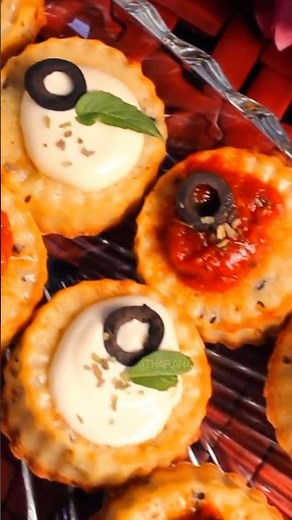 Restaurant style Mini Pizza Recipe at Home