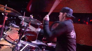 96K views · 7.5K reactions | #13years #49thGrammyAwards #RedHotChiliPeppers Stadium Arcadium gana Grammys por mejor álbum de rock y mejor actuación de rock por un dúo o grupo con voz para "Dani California". RHCP interpretan "Snow ((Hey Oh))". En el Rehearsal tocan Hey. | Red Hot Chili Peppers Club México | Facebook