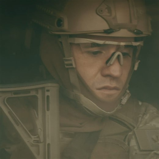 On s'en va en guerre. 🪖 Voyez la finale haletante et la saison 1 complète de Les Armes sur TVA . ➕ tvaplus.ca/tva/les-armes | TVA