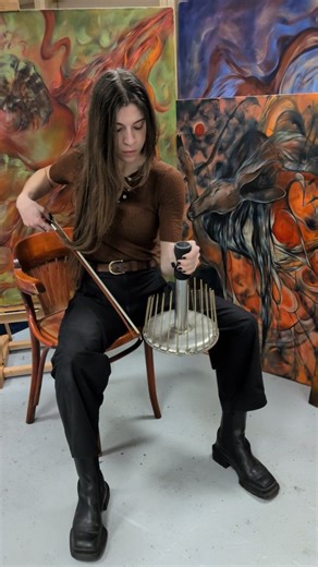 Haley Craw on Instagram: "Evenings in the studio are for practicing water harp.. Thank you @drarculus for lending me this mythical creature. . #experimentalmusic #improvisedmusic"