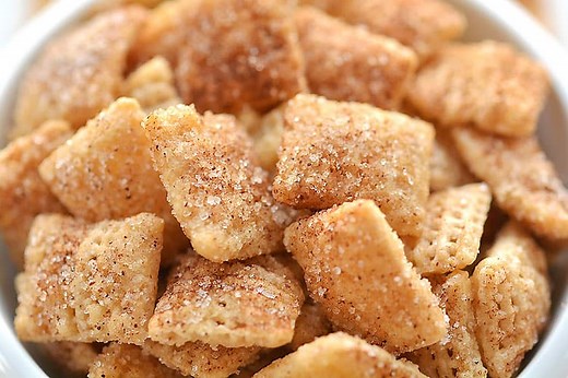Cinnamon Sugar Chex Mix: Easy, Delicious and Insanely Addictive!