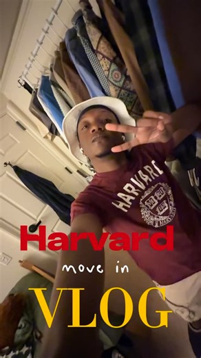 Aaron Thompson on Instagram: "#harvard #moveinday #collegedorm #harvarduniversity #explore #vlog"