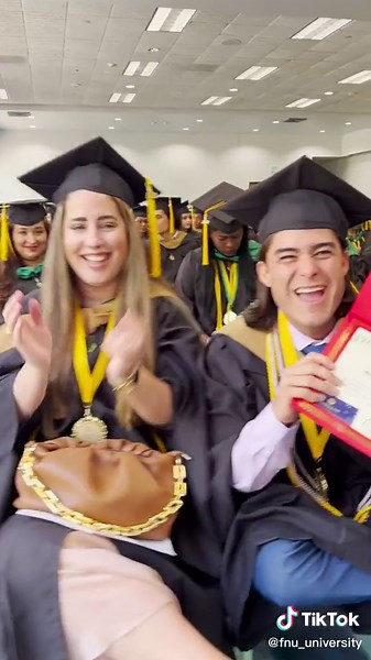 And here’s to all the great memories. Congratulations to class of 2022!! #Congratulations #Graduates #Fnu #FloridaNationalUniversity #2022
